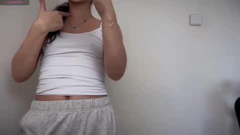 Emma online show from 02/11/25, 09:09