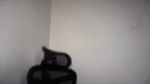 Emma online show from 12/01/25, 05:56