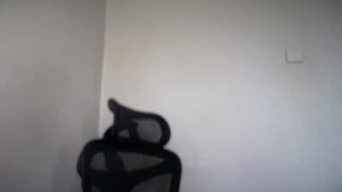 Emma online show from 05/19/26, 07:26