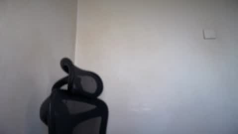 Snapshot of cappuccinokiss chatting on 07/07/26, 06:47 Emma online show from 07/07/26, 06:47