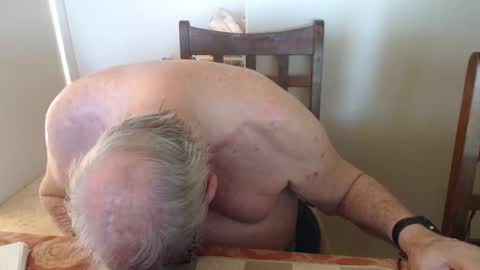 Snapshot of capt5105 chatting on 02/16/25, 07:37 capt5105 online show from 02/16/25, 07:37