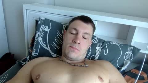 follow my twitter  online show from 12/17/25, 05:13