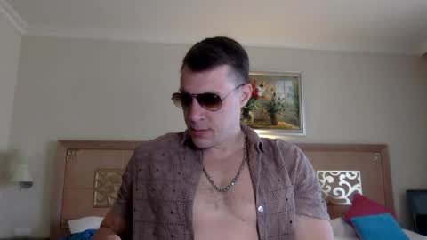 follow my twitter  online show from 04/16/26, 08:37