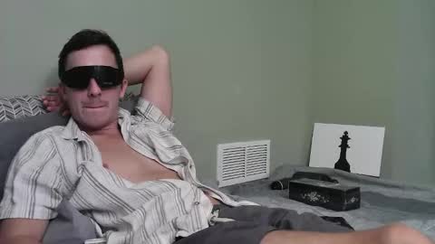 captain_chris8 online show from 10/18/25, 01:30