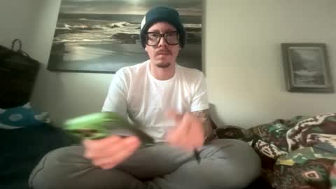 Snapshot of captaincumgun chatting on 02/01/26, 10:08 Captaincumgun online show from 02/01/26, 10:08