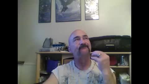 Snapshot of captaineros chatting on 03/08/26, 11:19 Captain Eros online show from 03/08/26, 11:19