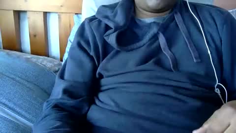 Snapshot of captainjizzalot chatting on 11/01/25, 05:53 CaptainJ online show from 11/01/25, 05:53