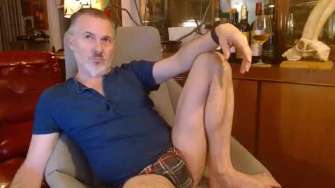 Snapshot of captian_rich chatting on 01/07/26, 04:15 captian_rich online show from 01/07/26, 04:15