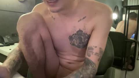 Snapshot of captinsaveahoeee chatting on 03/15/26, 10:10 captinsaveahoeee online show from 03/15/26, 10:10