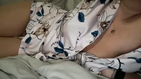 Cara Bou online show from 04/01/26, 03:18