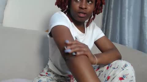 caramel online show from 11/05/25, 08:03