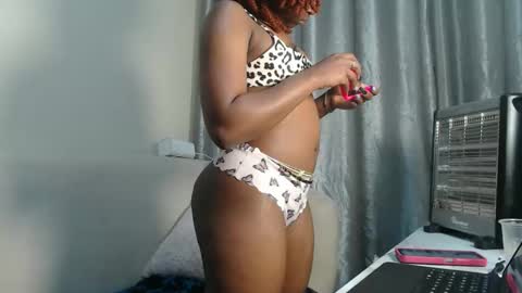 caramel online show from 11/11/25, 06:30