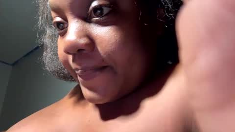 caramelbaby23 online show from 09/18/25, 07:43