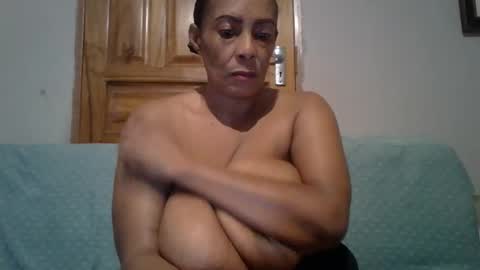 candylious81 online show from 04/17/26, 01:19