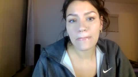 caramelmami26 online show from 01/08/25, 02:35