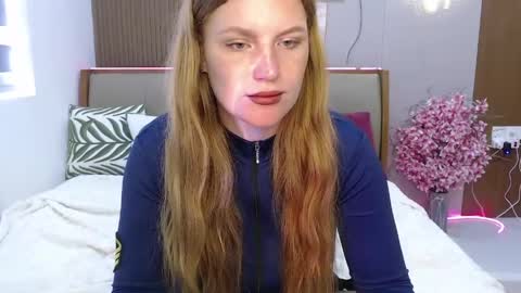 Snapshot of caramelstorm chatting on 04/17/26, 01:19 Lana online show from 04/17/26, 01:19