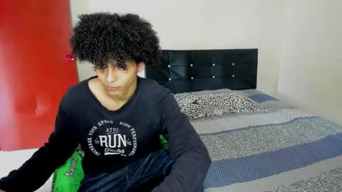 Carlos and Cristian  online show from 09/16/25, 05:58