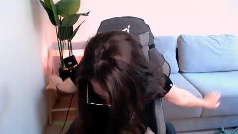 Snapshot of care_sensual chatting on 09/10/25, 06:35 Mary online show from 09/10/25, 06:35