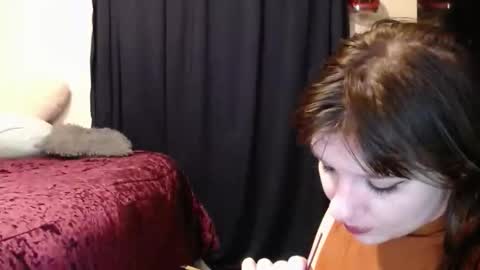 Snapshot of careerwife chatting on 03/01/26, 04:47 careerwife online show from 03/01/26, 04:47