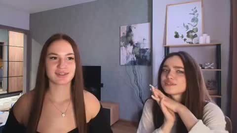 caressyourself online show from 11/21/25, 08:24