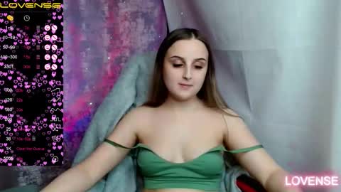 Christi online show from 11/14/25, 08:46