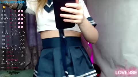Snapshot of careysworld chatting on 04/17/26, 11:13 Christi online show from 04/17/26, 11:13