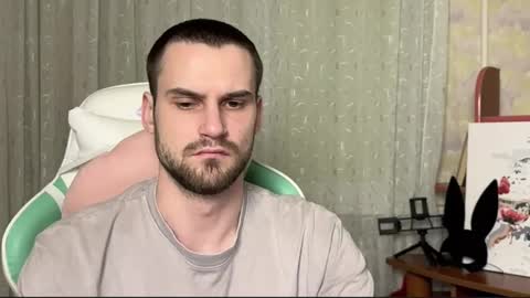 Cari online show from 11/08/25, 09:13