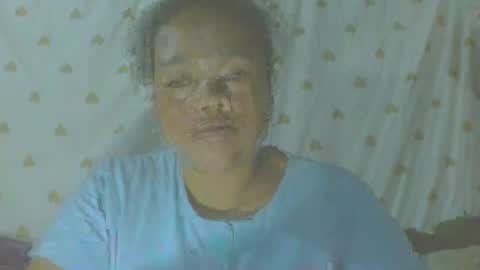 carinesexy69 online show from 10/21/25, 01:56