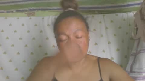 carinesexy69 online show from 01/15/26, 10:53