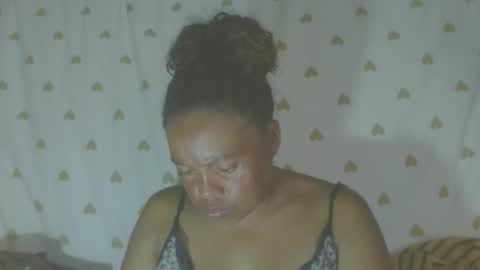 carinesexy69 online show from 02/07/26, 11:25