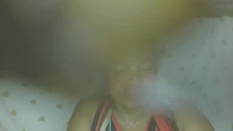 Snapshot of carinesexy69 chatting on 04/24/26, 03:09 carinesexy69 online show from 04/24/26, 03:09