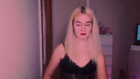 Carin online show from 10/30/25, 05:24