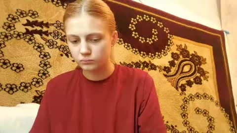 Snapshot of carissaalderson chatting on 06/08/26, 03:51 Kira online show from 06/08/26, 03:51