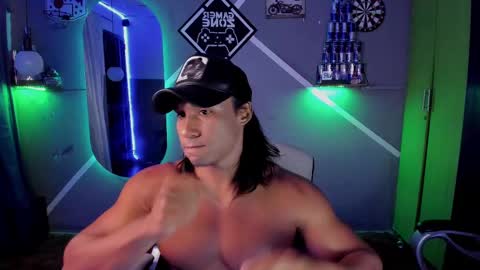 Carl online show from 03/12/25, 04:19