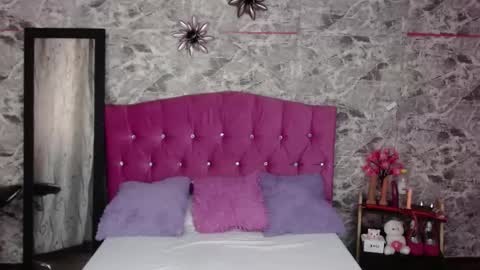 Carla naugthy  online show from 01/20/25, 01:53