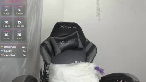 Carla naugthy  online show from 03/19/26, 12:20