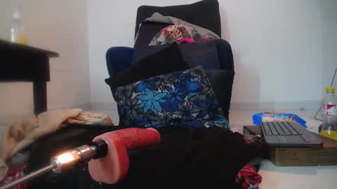 carla_prestige online show from 01/11/25, 10:18