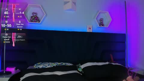 carla online show from 04/21/26, 04:41