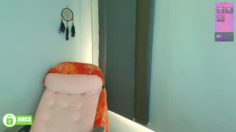 Carla online show from 04/15/26, 09:04