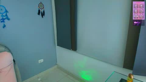 Carla online show from 04/24/26, 05:21