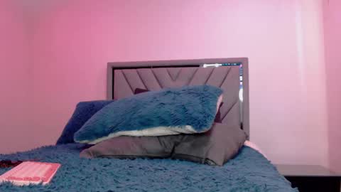 Carla Santini online show from 02/16/25, 04:32