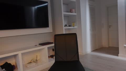 carla_secretary online show from 02/24/25, 05:09