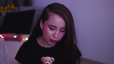 Snapshot of carlagavin chatting on 12/13/24, 02:05 CarlaGavin online show from 12/13/24, 02:05