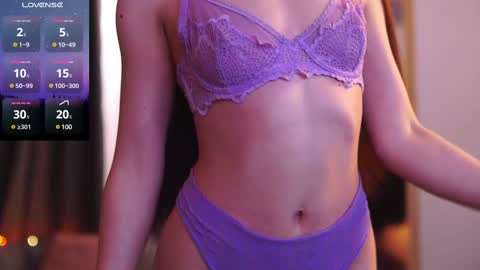 Snapshot of carlagavin chatting on 02/19/25, 10:56 CarlaGavin online show from 02/19/25, 10:56