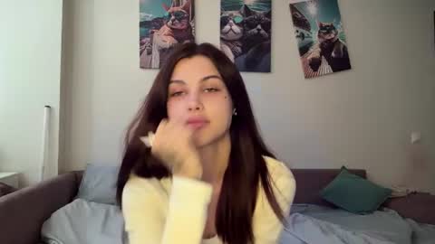 Snapshot of carlaiacovone chatting on 07/11/26, 03:37 Alina online show from 07/11/26, 03:37