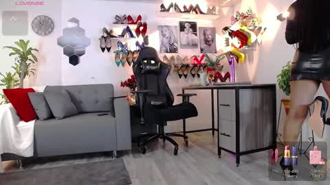 Carla independent model    online show from 03/29/26, 02:55