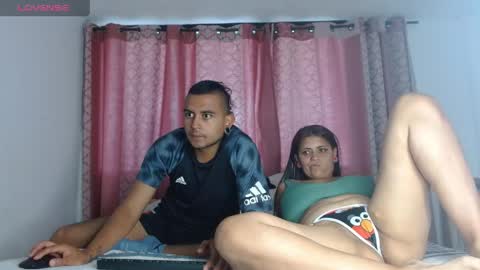 carlandelli1 online show from 04/22/26, 08:21