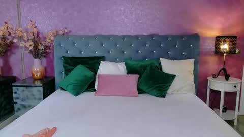 carlareys online show from 07/08/26, 04:06