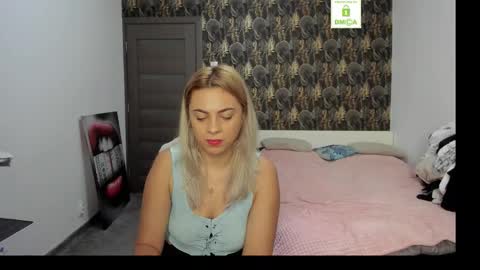 Snapshot of carlastacefun chatting on 11/21/25, 06:56 CarlaStaceFun online show from 11/21/25, 06:56