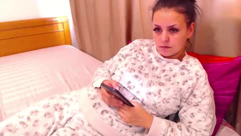 carlasweet00 online show from 02/19/26, 07:37